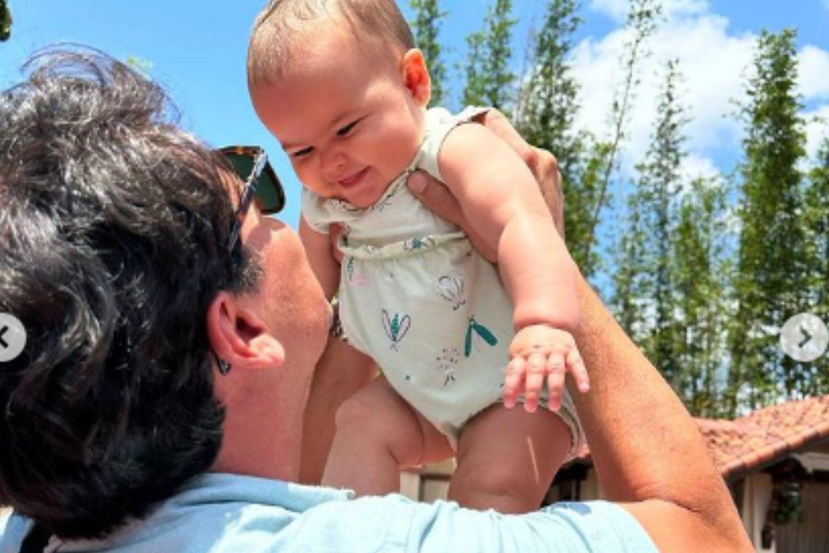 Aurora filha de Bruno de Luca completa 8 meses