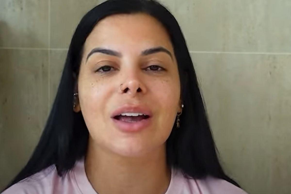 Evelyn Regly fala sobre a venda da casa para Larissa Manoela