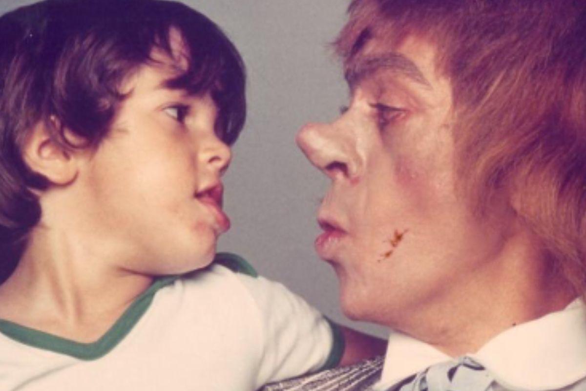 Bruno Mazzeo faz homenagem ao pai