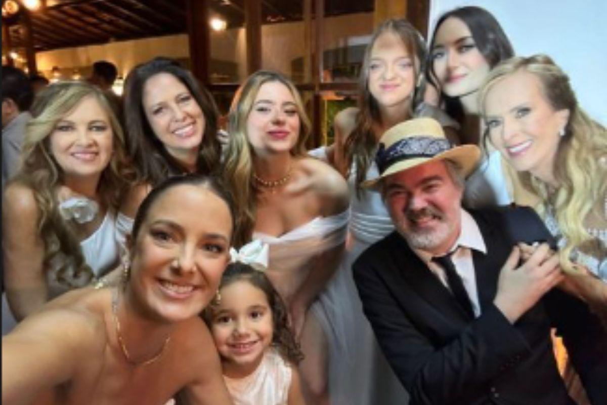 Helo Pinheiro comemora 80 anos em família no Rio de Janeiro