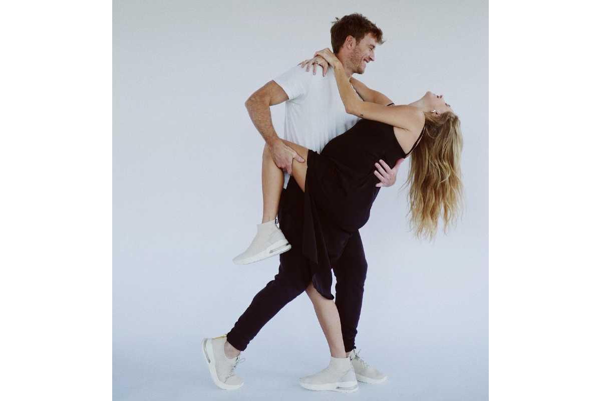 O casal está na reta final da espera dos gêmeos (Foto: Reprodução/Instagram/@isascherer)