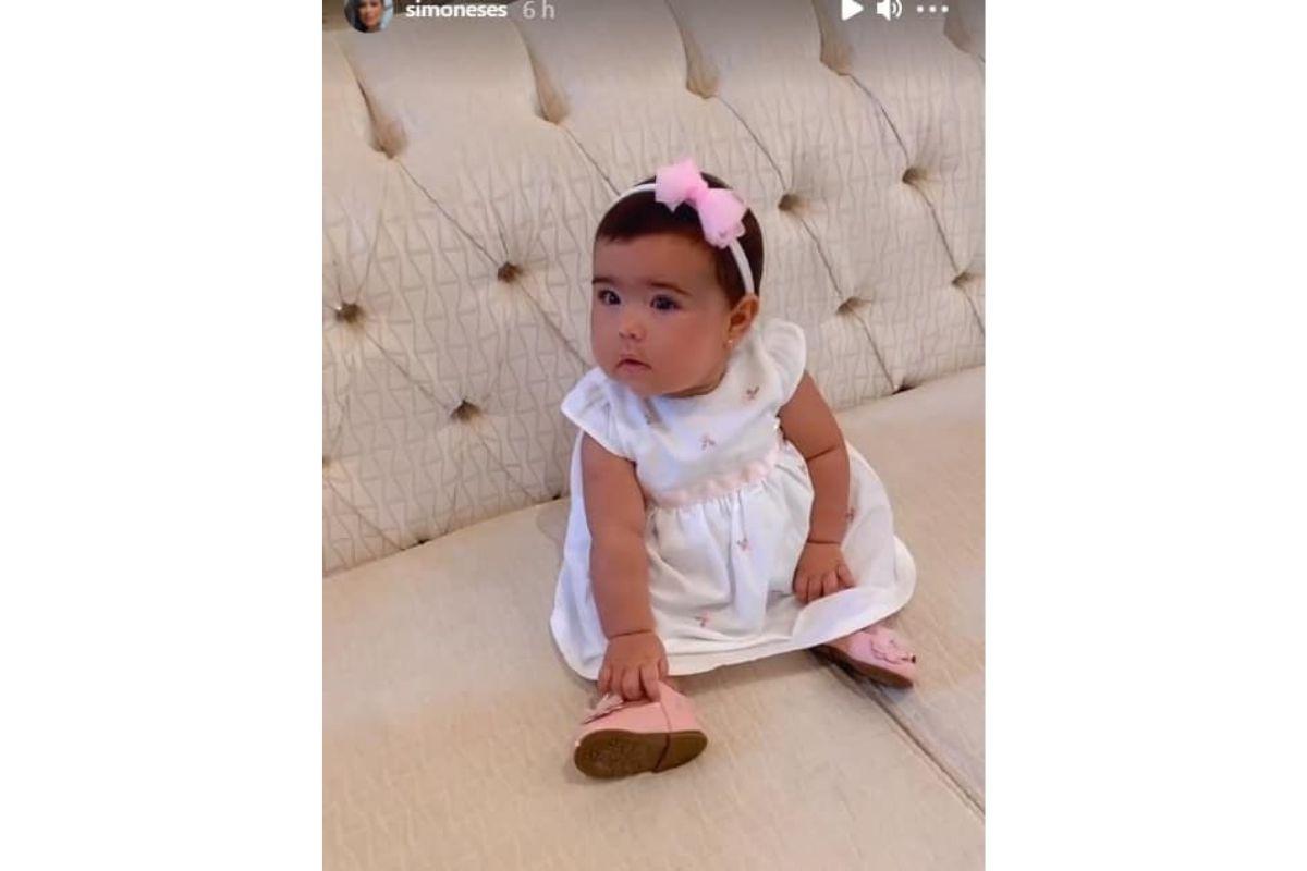 Os sapatos que Zaya usava são da Giovanna filha de Simaria