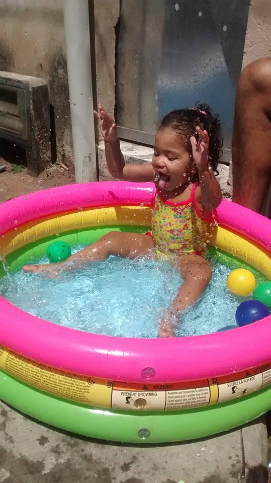 Laura, 1 ano, filha de Leonilda e José