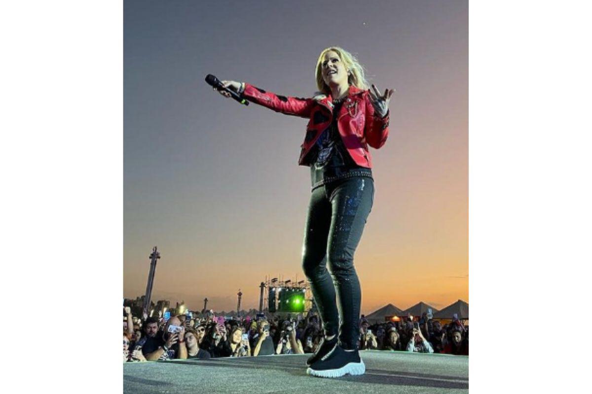 Paula Toller em show