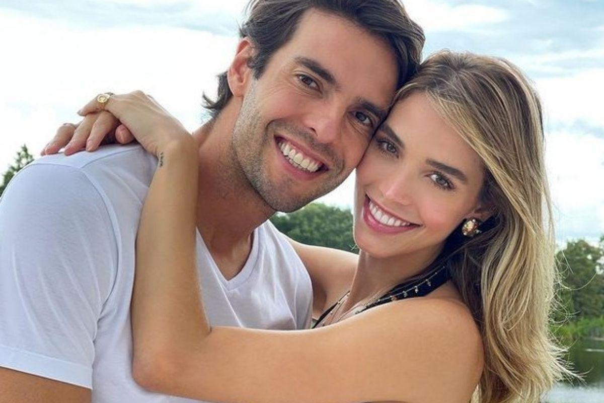 Carol Dias com marido Kaká