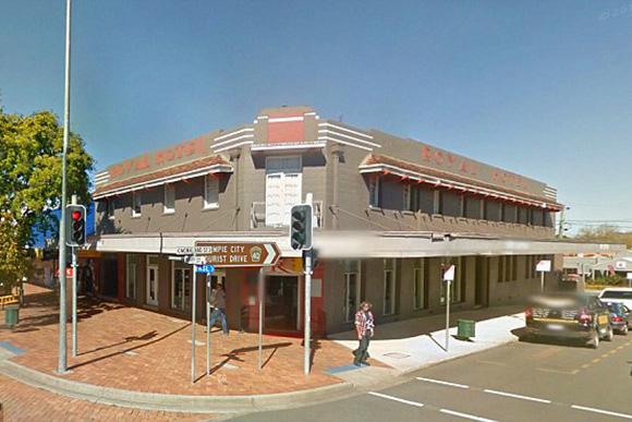 The Royal Hotel, no estado de Queensland, na Austrália (Foto: Reprodução)