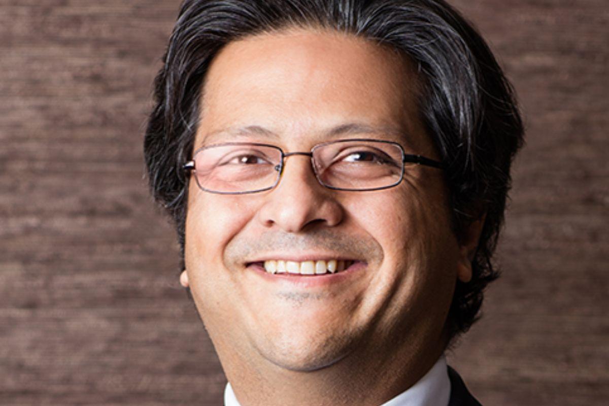 Shahzada Dawood estava com o filho Sulaiman Dawood no submarino que desapareceu em visita aos destroços do Titanic