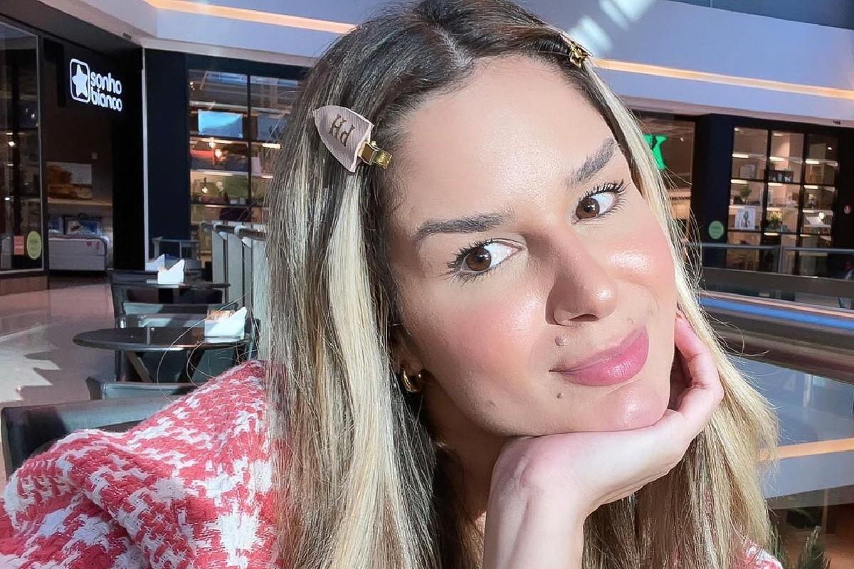 Pamella Holanda comentou que agora quer seguir em frente