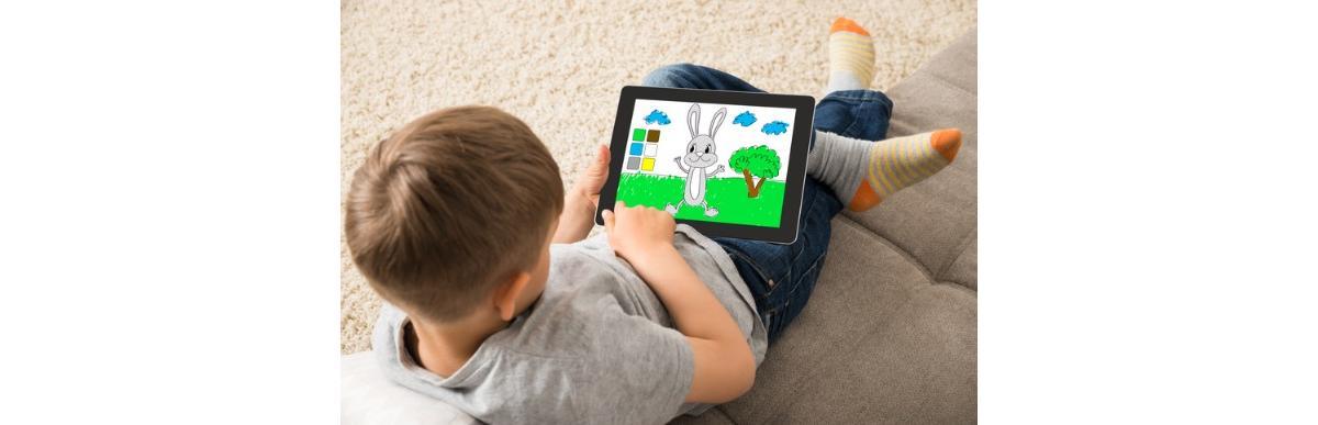 Você deve ficar de olho no limite de tempo e no conteúdo acessado pelas crianças (Foto: iStock)