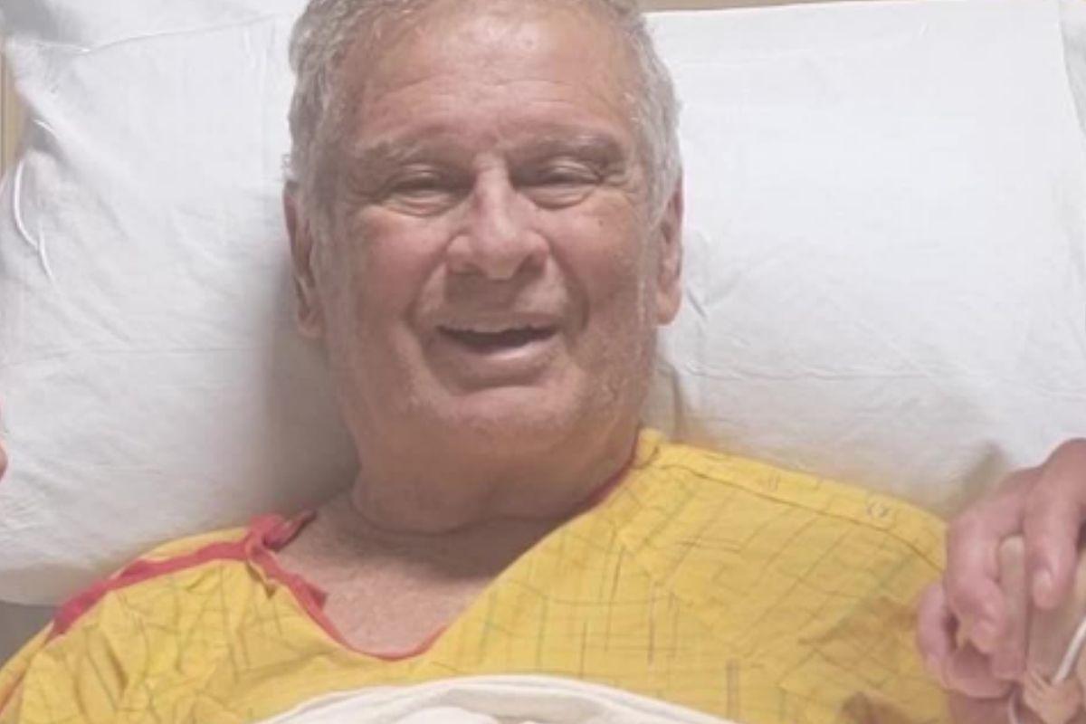 Avô salvo pelo neto durante partida de golfe