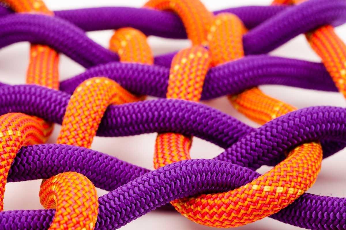 cordas entrelaçadas
