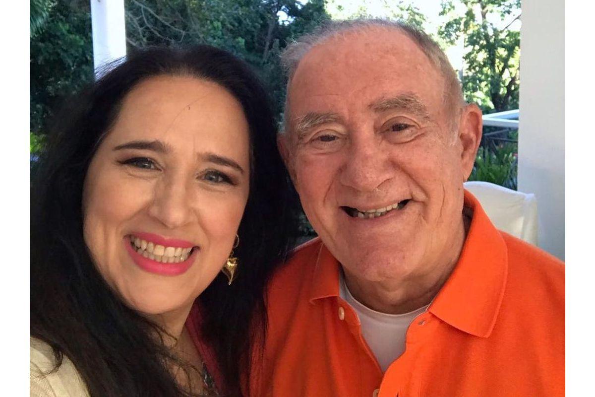 Renato-Aragão-Lílian-família-tbt-foto-antiga-criança