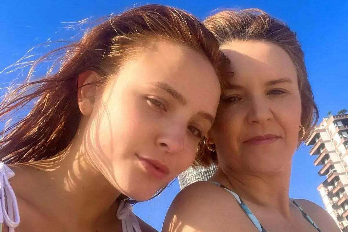 Larissa Manoela, Silvana Taques, mãe Larissa Manoela, pai Larissa Manoela, Gilberto Elias, família Larissa Manoela, noivo Larissa Manoela, André Luiz Frambach