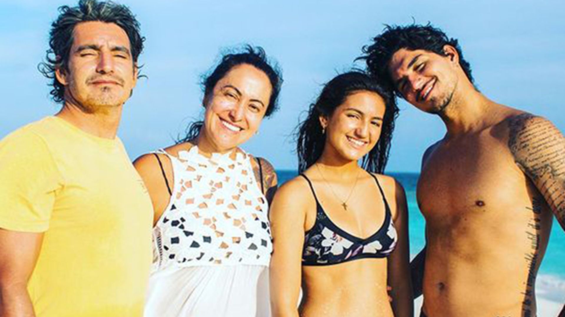 Gabriel Medina e fam&iacute;lia