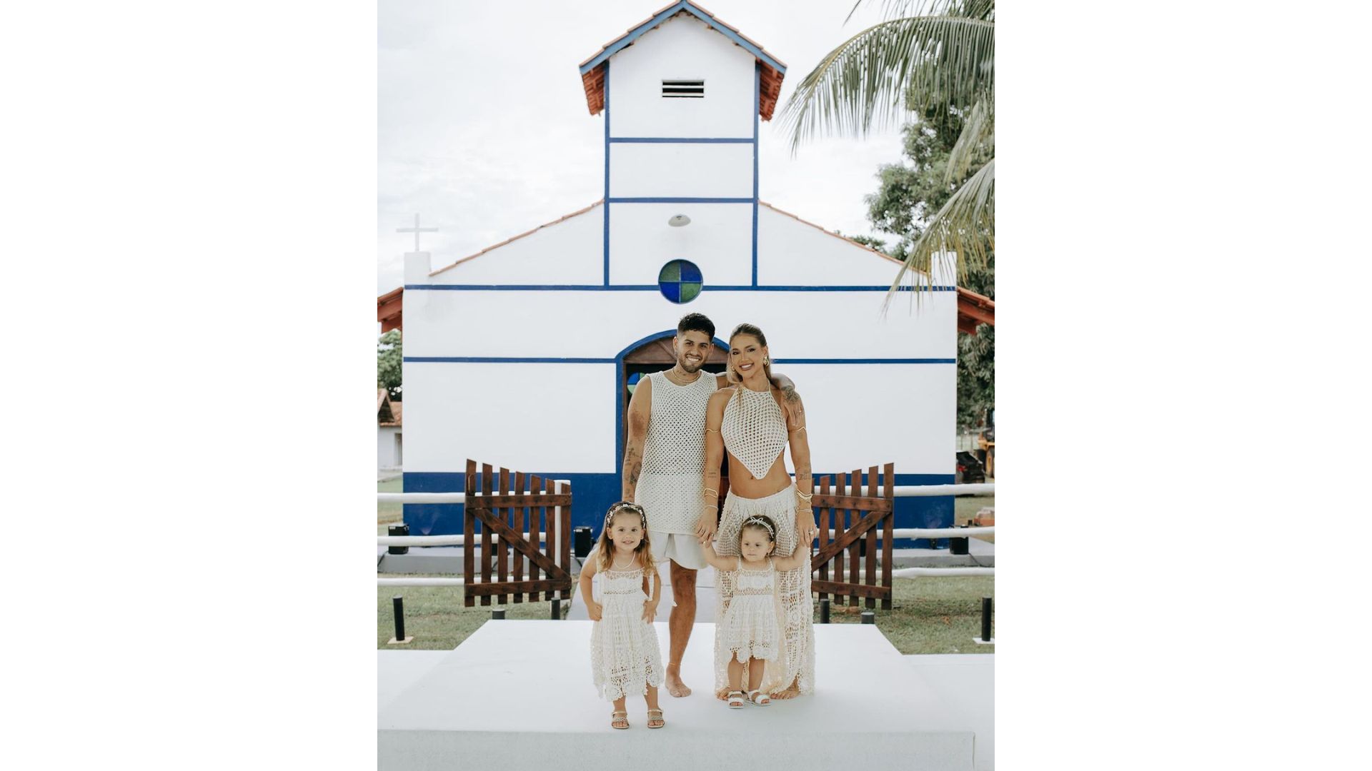 Virginia e Z&eacute; Felipe e filhas no ch&aacute; revela&ccedil;&atilde;o do terceiro filho