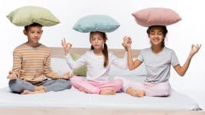 festa do pijama! 6 de brincadeiras para uma noite inesquecível