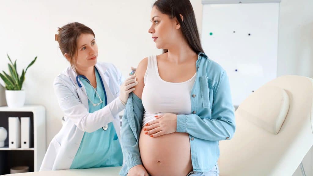 Quais os fatores que tornam uma gravidez de risco?