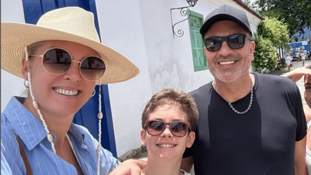 Ana Hickmann celebra 44 anos com Edu Guedes e o filho Alezinho em meio à natureza.