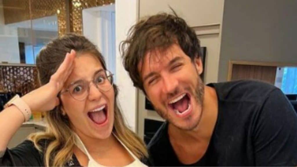 Viih Tube e Eliezer trocam o Carnaval por momentos em família