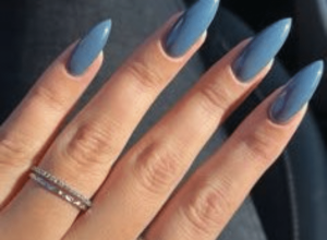 Unhas fashionistas: os esmaltes tendência de 2025 que você precisa testar