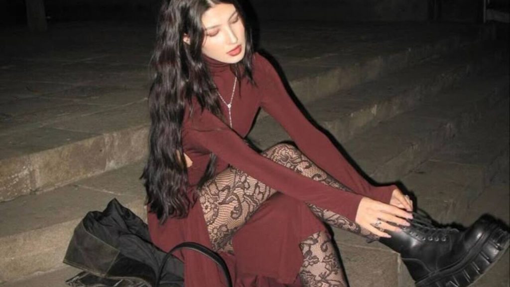 Meia-calça de renda, o toque de elegância que seu visual precisa