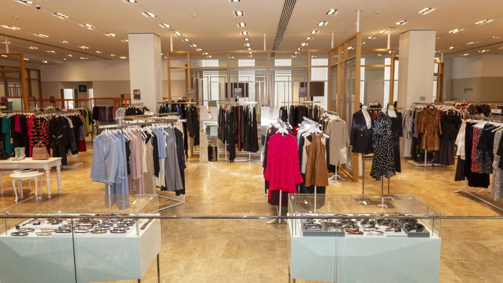 Estilo com maturidade! dicas de moda para mulheres elegantes aos 50