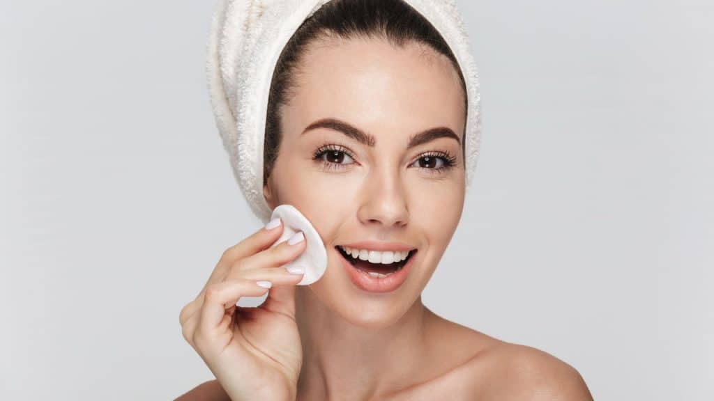 Os benefícios do skincare coreano e como adaptá-lo ao seu tipo de pele