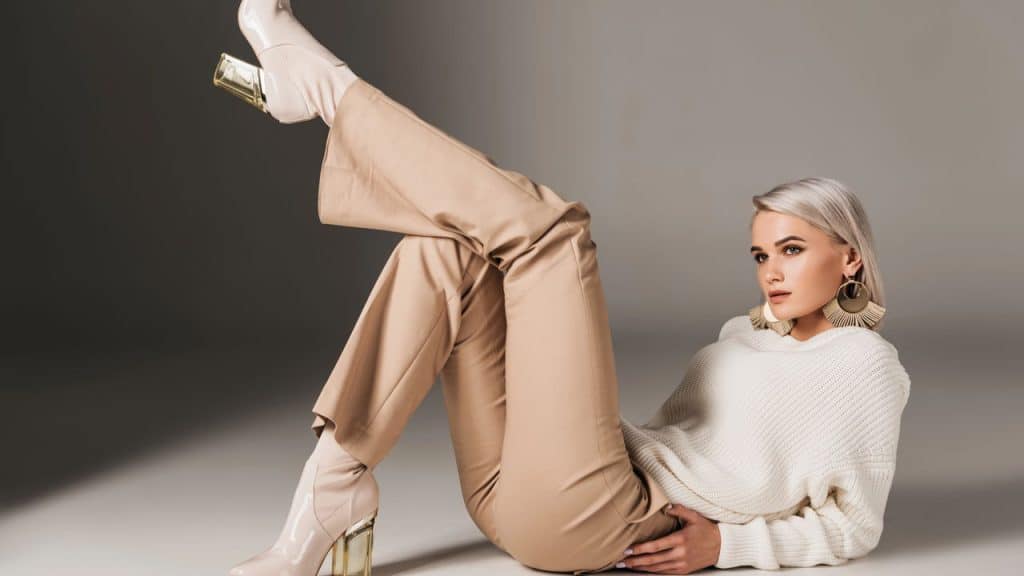 casual ao formal! Como Usar a Calça Wide Leg em Todas as Ocasiões