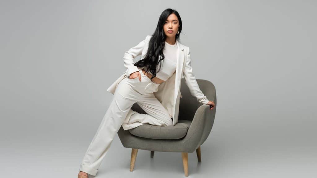 5 Peças-chave para criar looks sofisticados e práticos para o escritório