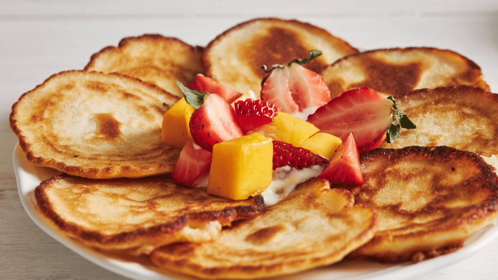 Receita fácil e gostosa de panqueca americana.