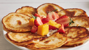 Receita fácil e gostosa de panqueca americana.