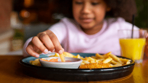 5 razões pelas quais seu filho está sempre com fome.