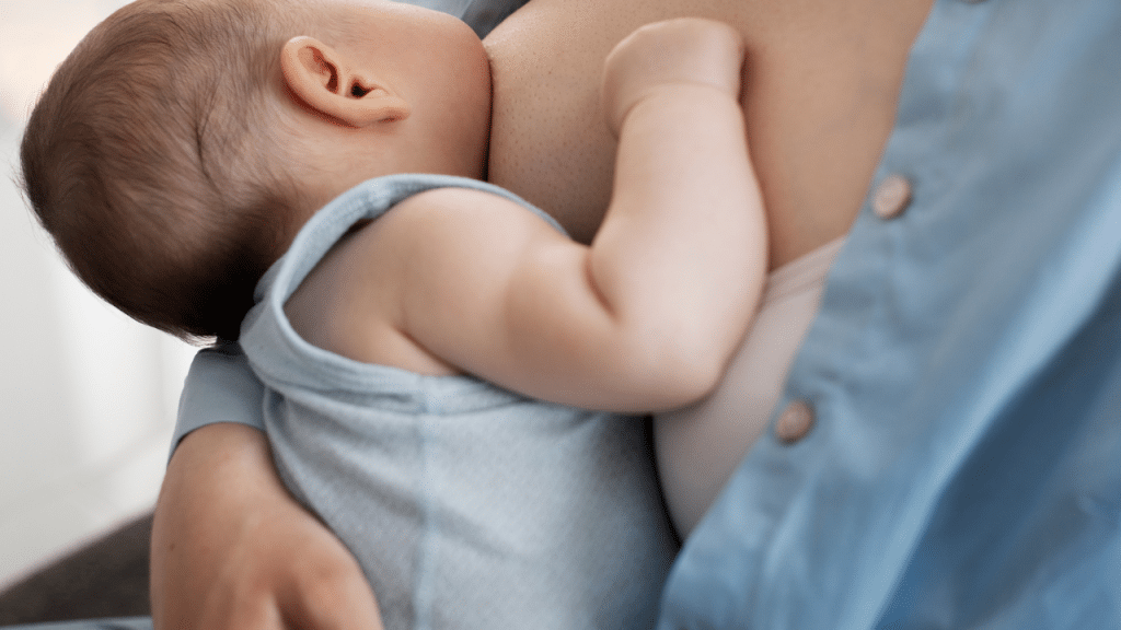 Bebê mamando