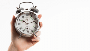 Como acelerar o trabalho de parto?