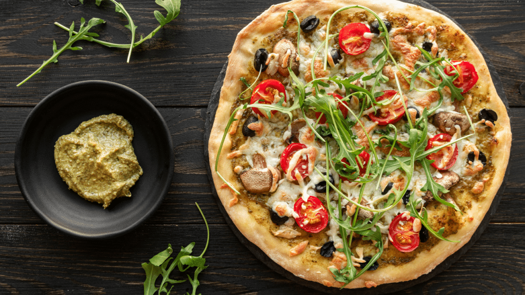 Receita de pizza low carb fácil e gostosa.